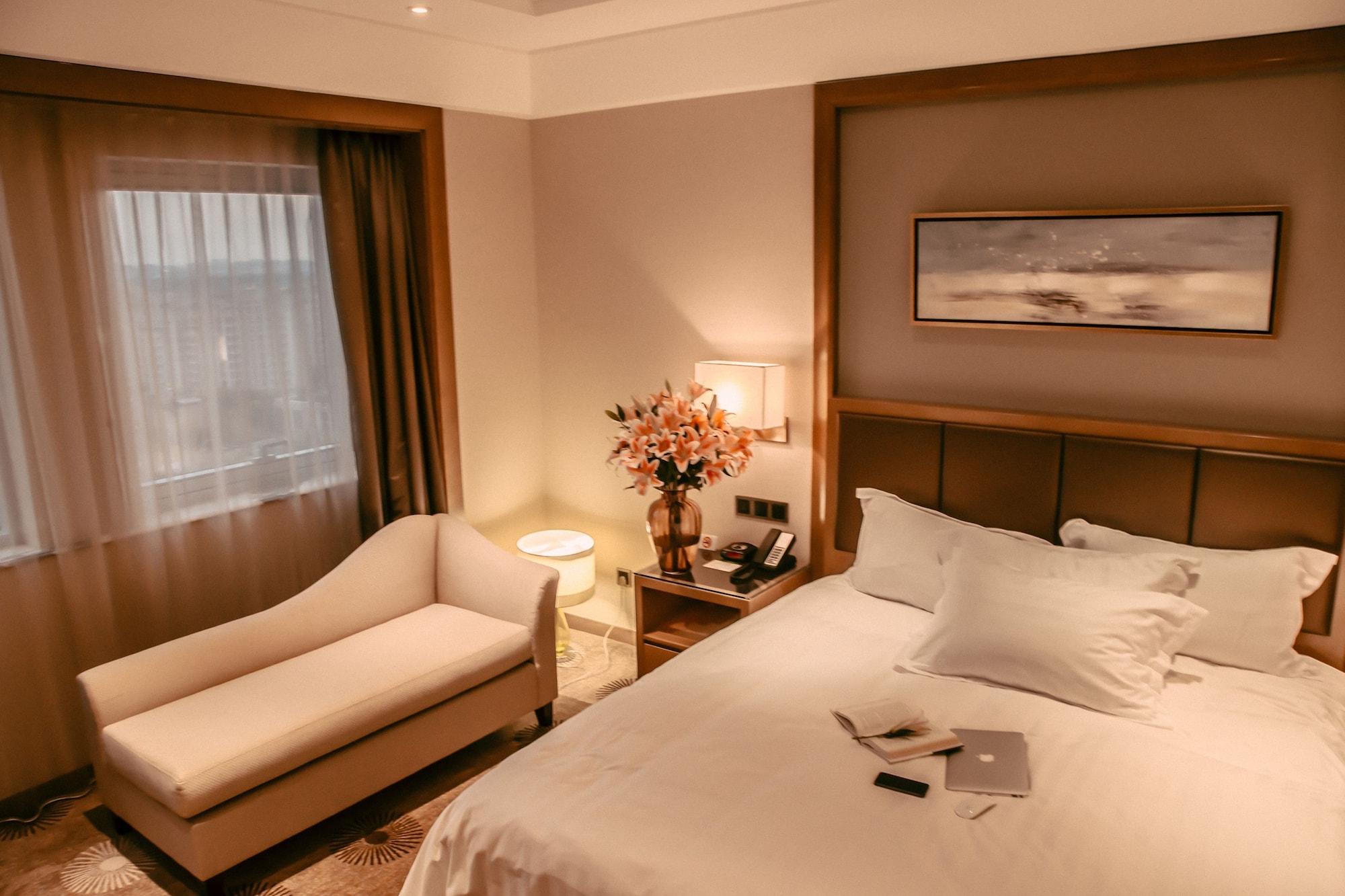 Ramada Plaza Pudong Shanghai Hotel Ngoại thất bức ảnh